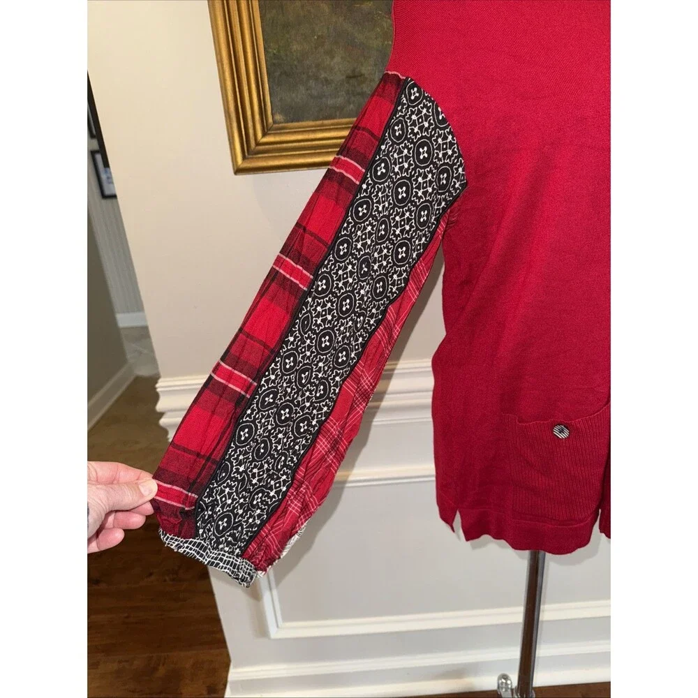 JOHN MARK Size S Red Lightweight Sweater NWT with Patterned L/Sl Elastic Sleeves - Picture 7 of 11